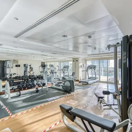 Luxury Studio With Balcony - Close To Metro & Marina دبي المظهر الخارجي الصورة